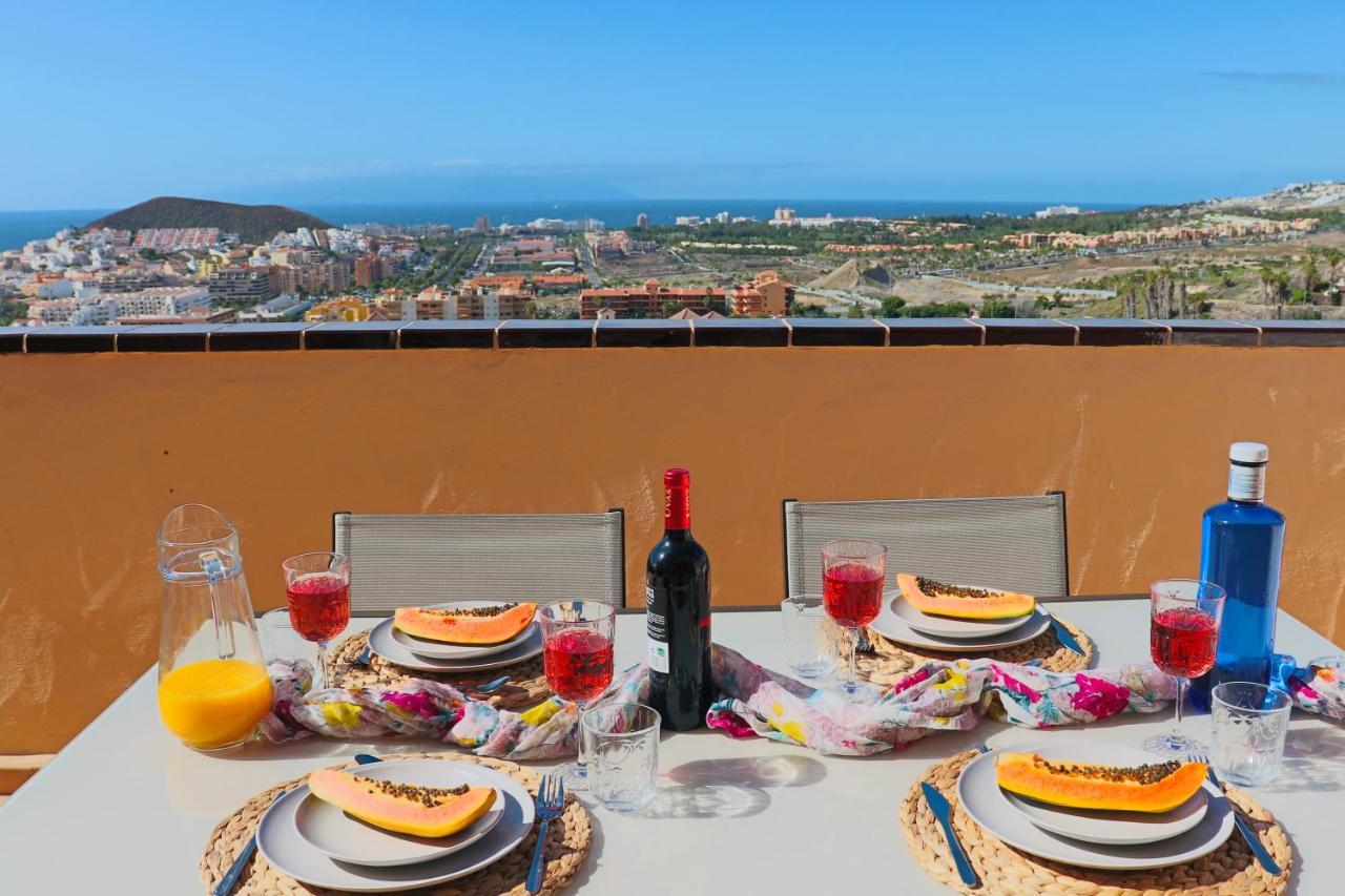 Апартаменты Sunset In The Heights Ocean View - Heated Pool Лос Кристианос Экстерьер фото